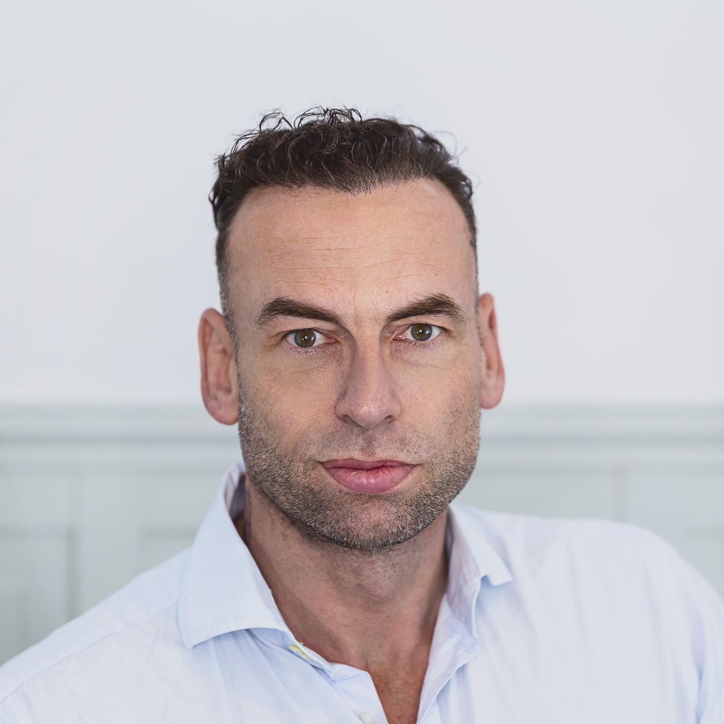 Help me stop team member tony