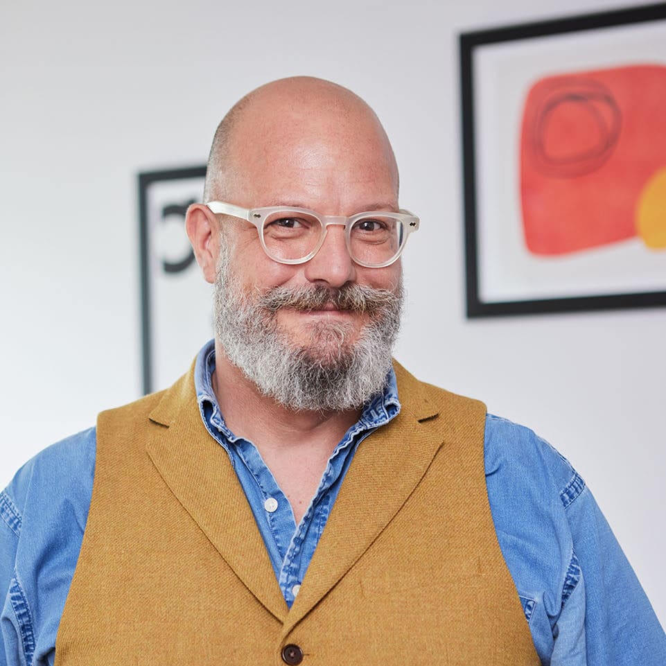 help me stop team member chris love